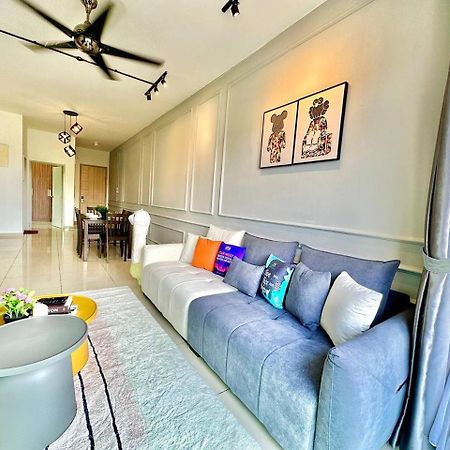 Seasons Luxury Apartment By Jk Home Johor Bahru Bagian luar foto