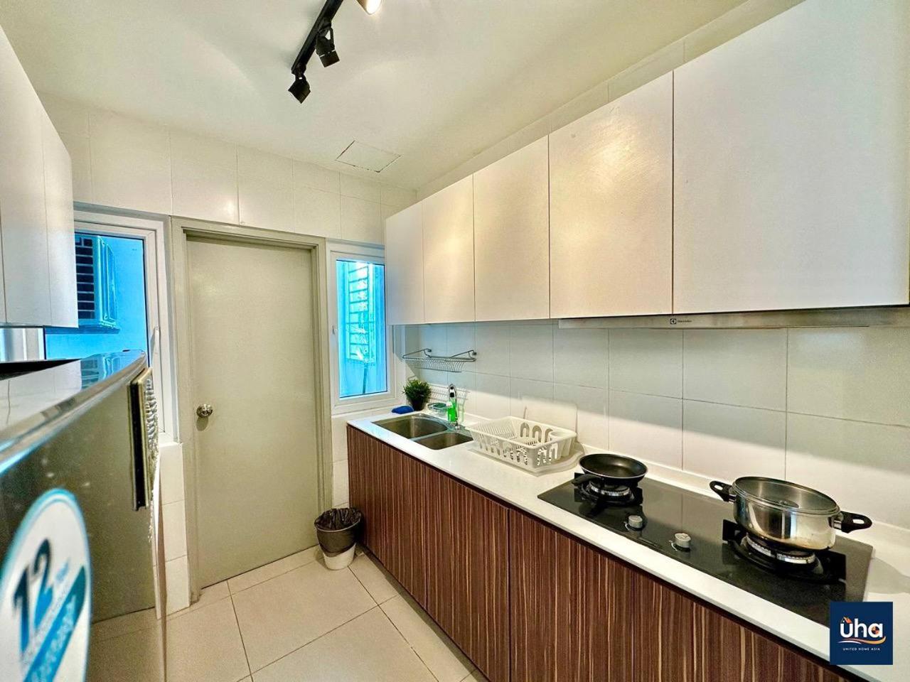 Seasons Luxury Apartment By Jk Home Johor Bahru Bagian luar foto