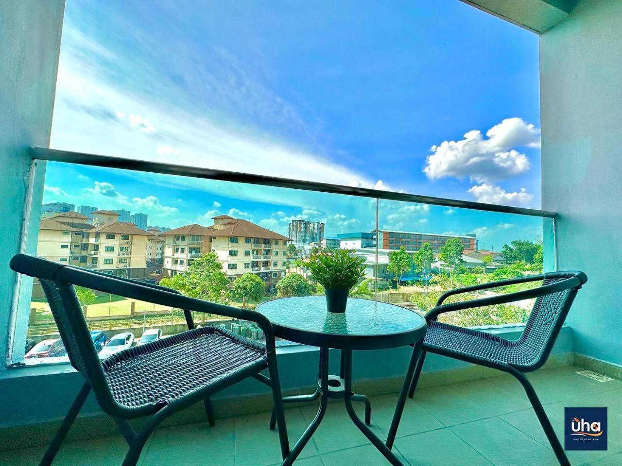 Seasons Luxury Apartment By Jk Home Johor Bahru Bagian luar foto