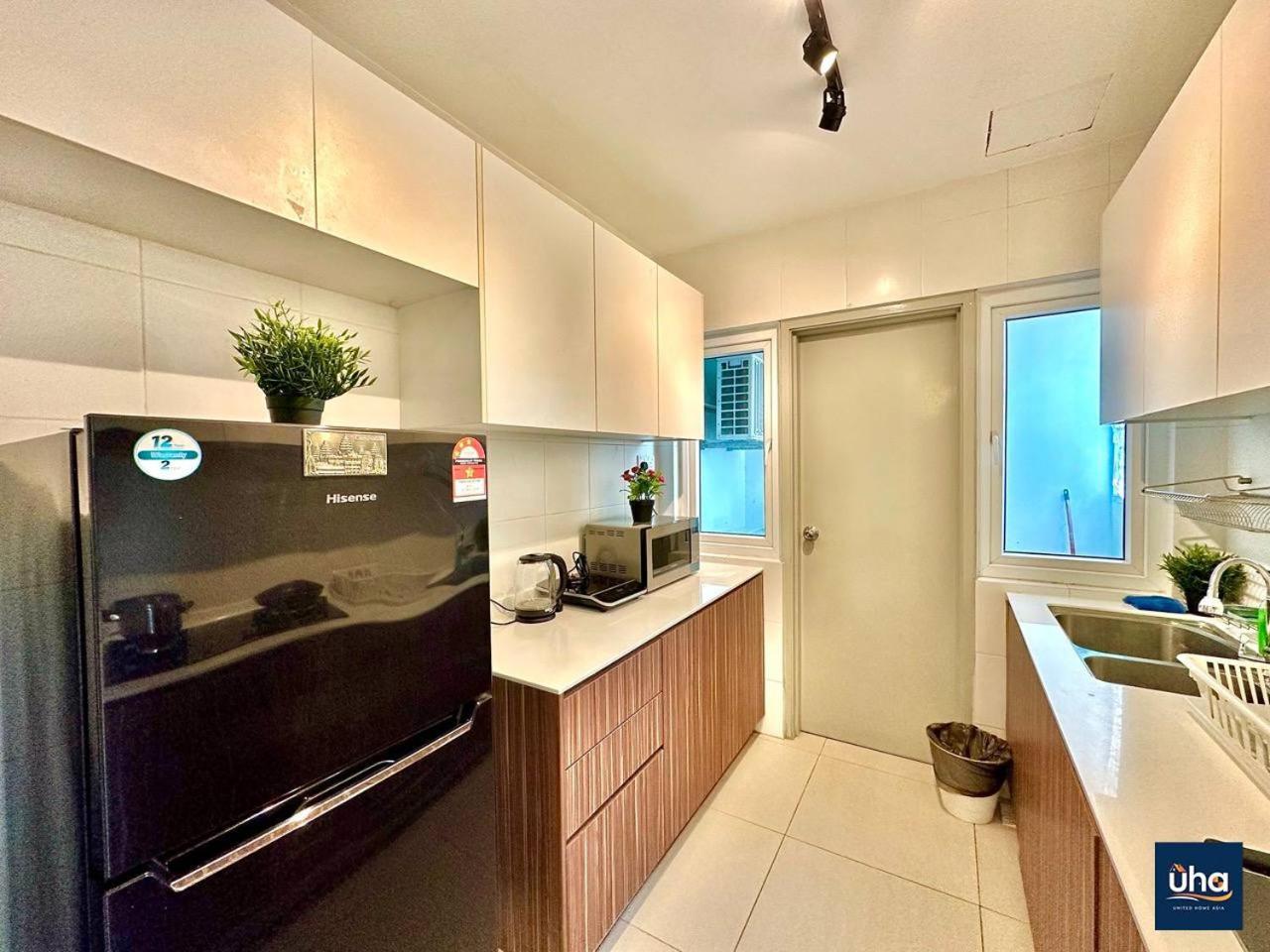 Seasons Luxury Apartment By Jk Home Johor Bahru Bagian luar foto